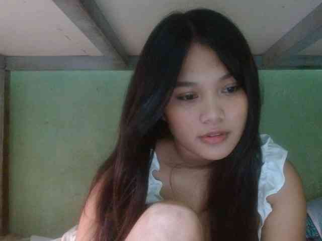 yourbabeaa webcam