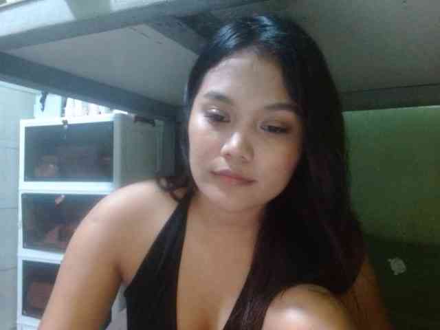 yourbabeaa webcam