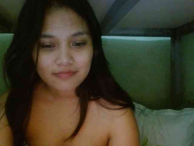 yourbabeaa webcam