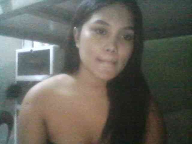 yourbabeaa webcam