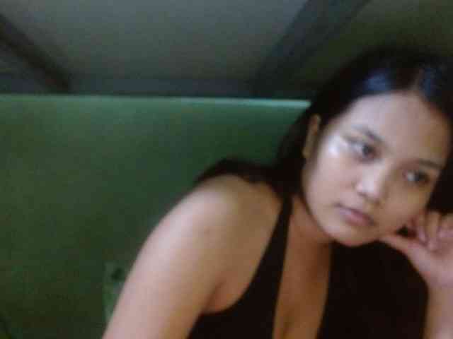yourbabeaa webcam