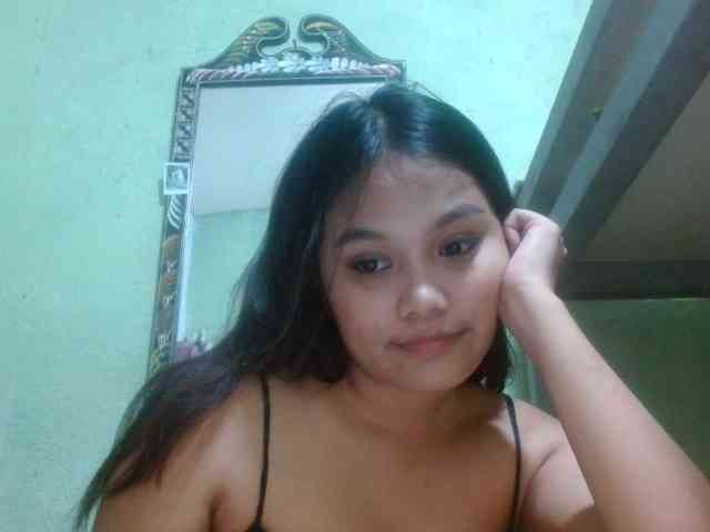 yourbabeaa webcam