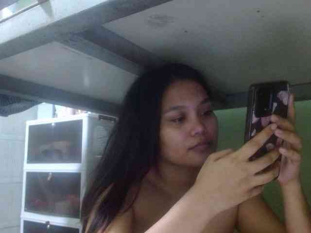 yourbabeaa webcam