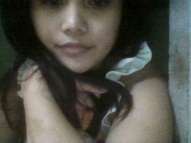yourbabeaa webcam
