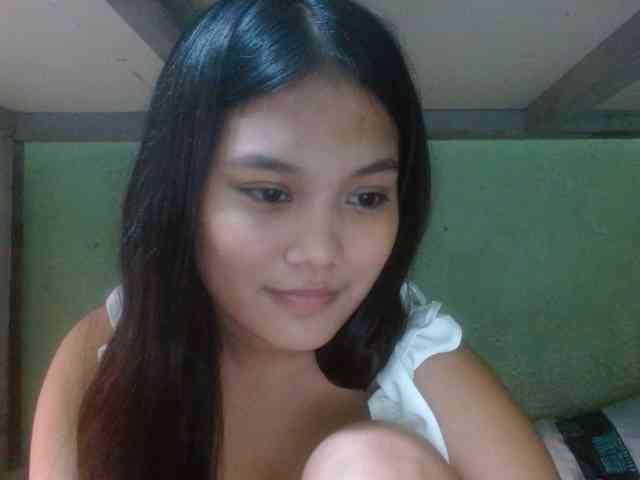 yourbabeaa webcam