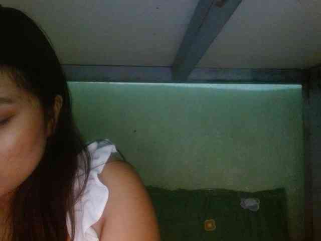 yourbabeaa webcam