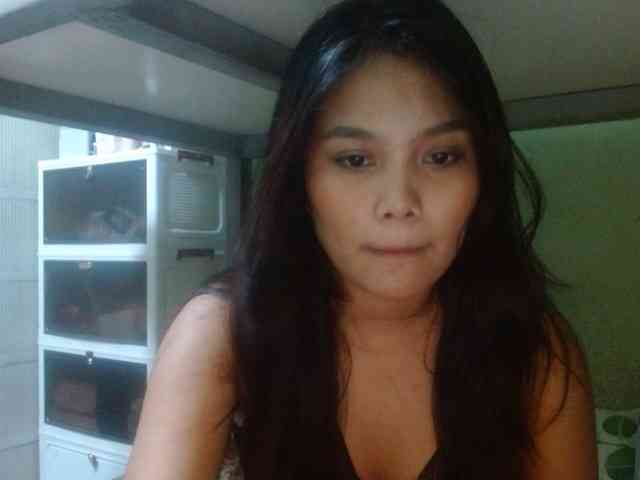 yourbabeaa webcam