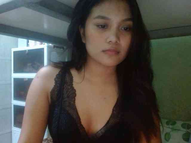 yourbabeaa webcam
