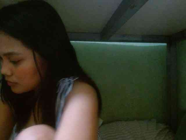 yourbabeaa webcam