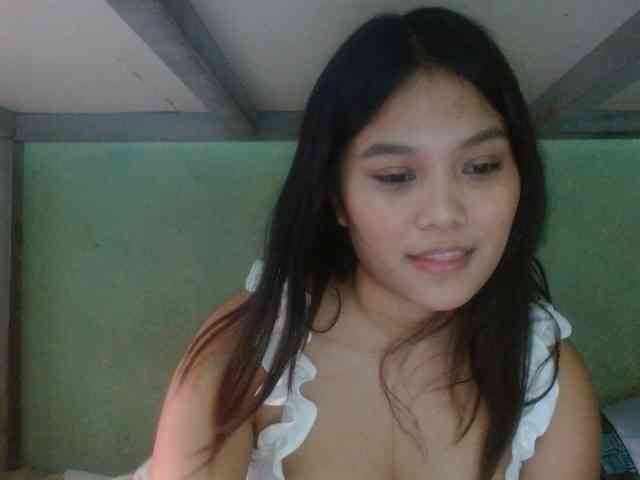 yourbabeaa webcam