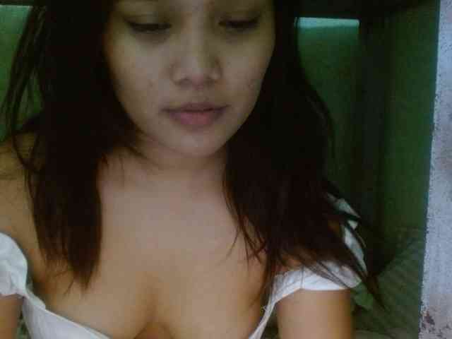 yourbabeaa webcam