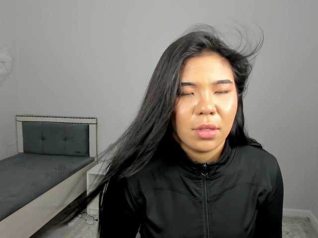 ainel-kim live cam on BongaCams