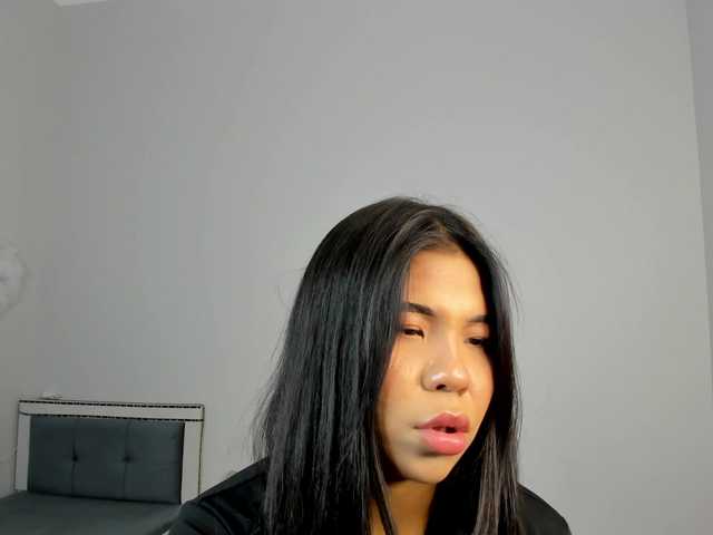 ainel-kim live cam on BongaCams