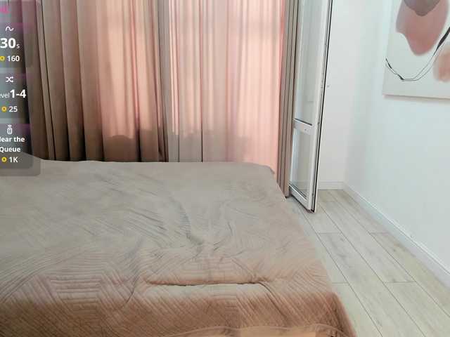 ainel-kim live cam on BongaCams