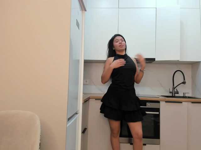 ainel-kim live cam on BongaCams