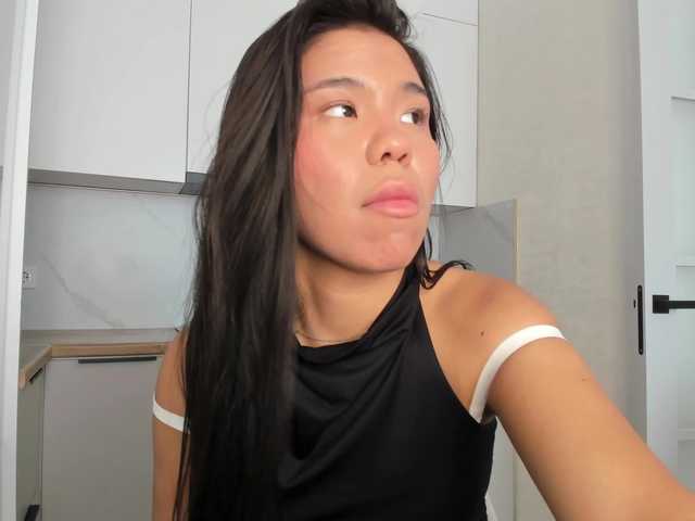 ainel-kim live cam on BongaCams