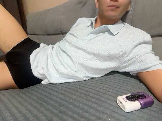 byyice live cam preview