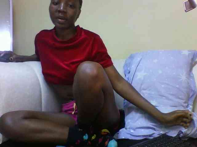 Queencaramel webcam