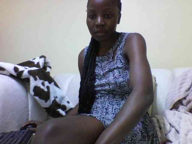 Queencaramel webcam