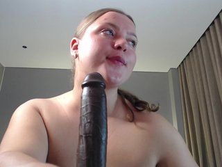 Krispyshot Porn Show