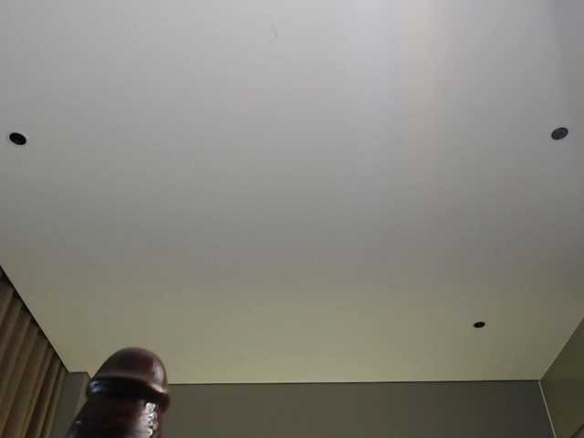 Krispyshot live cam on BongaCams