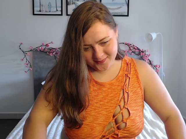 Krispyshot live cam on BongaCams