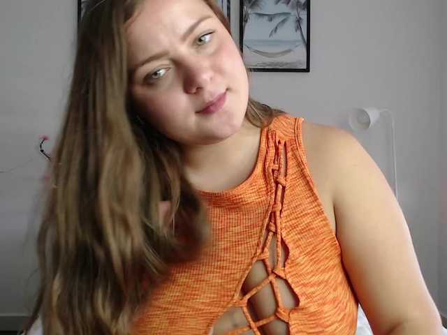 Krispyshot live cam on BongaCams