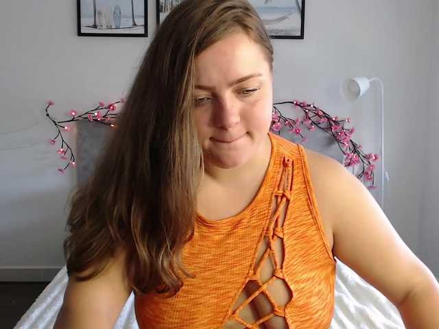 Krispyshot live cam on BongaCams