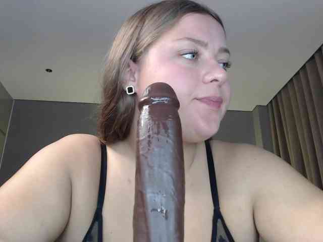 Krispyshot Live Webcam on BongaCams