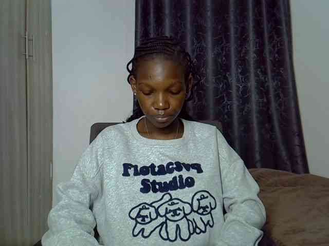 Prettydoll6 webcam