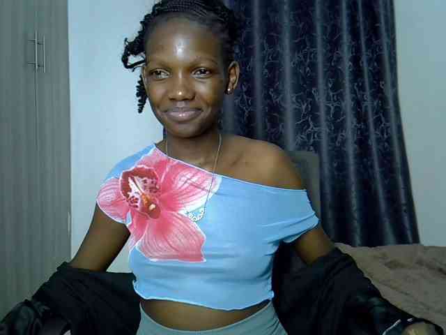 Prettydoll6 webcam