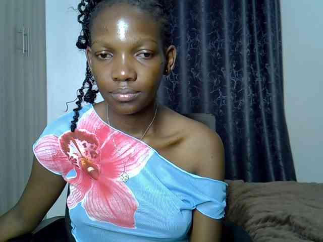 Prettydoll6 webcam