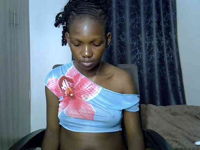 Prettydoll6 webcam