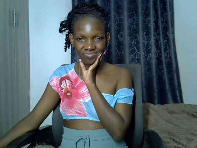 Prettydoll6 webcam