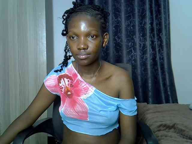 Prettydoll6 webcam