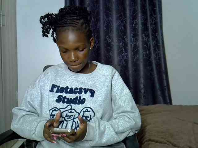 Prettydoll6 webcam