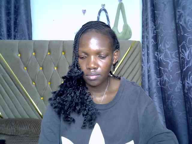 Prettydoll6 webcam