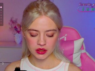 Blush-Im-crush Porn Show
