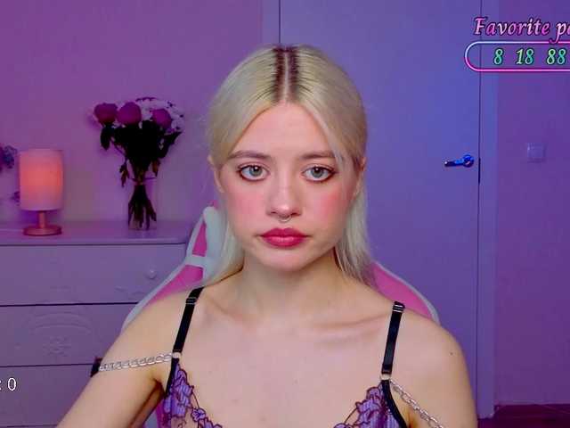 Blush-Im-crush live cam on BongaCams
