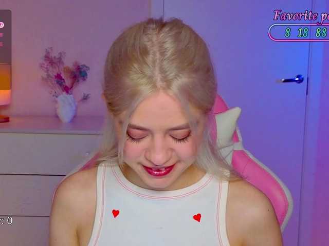 Blush-Im-crush live cam on BongaCams