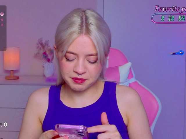 Blush-Im-crush live cam on BongaCams