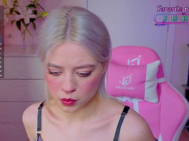Blush-Im-crush live cam on BongaCams