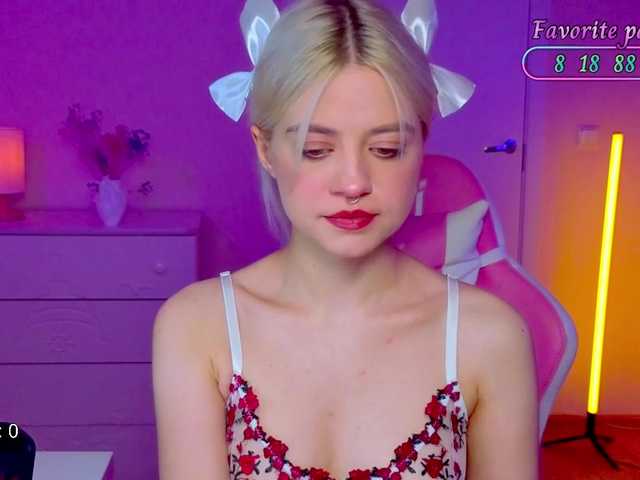 Blush-Im-crush live cam on BongaCams