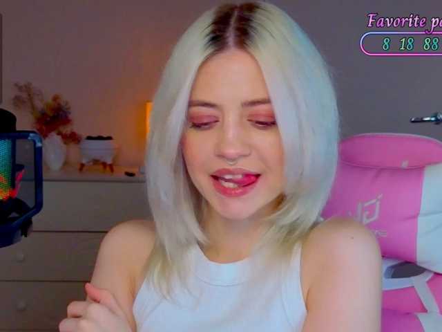 Blush-Im-crush live cam on BongaCams