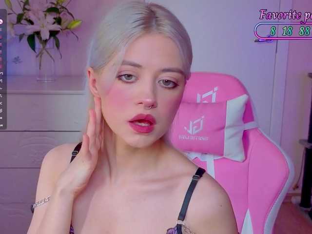 Blush-Im-crush live cam on BongaCams