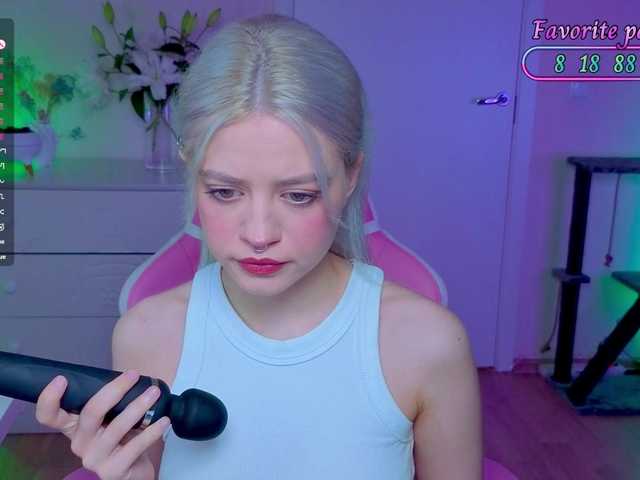Blush-Im-crush live cam on BongaCams