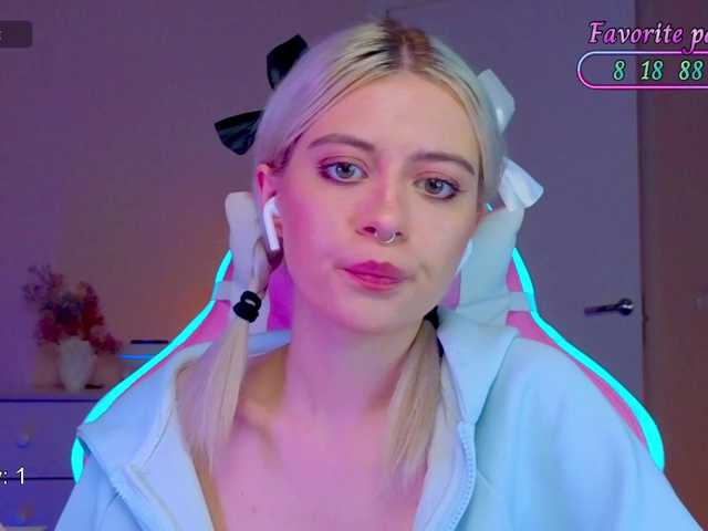Blush-Im-crush live cam on BongaCams