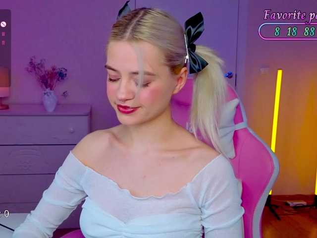 Blush-Im-crush live cam
