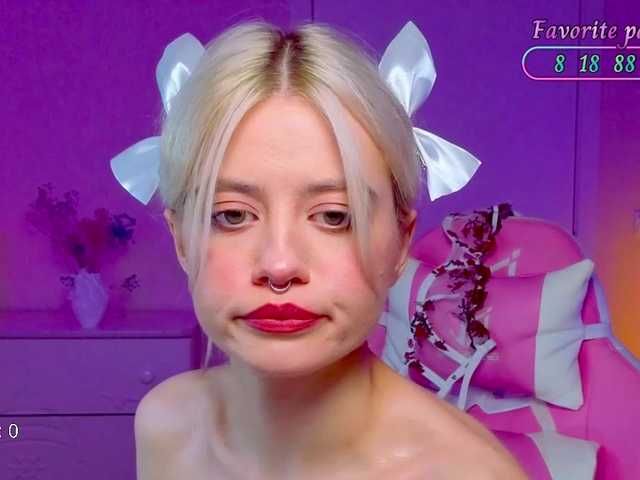 Blush-Im-crush live cam on BongaCams