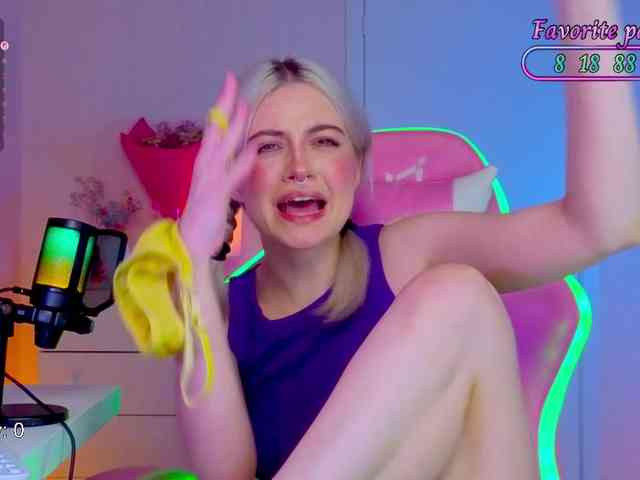 Blush-Im-crush webcam